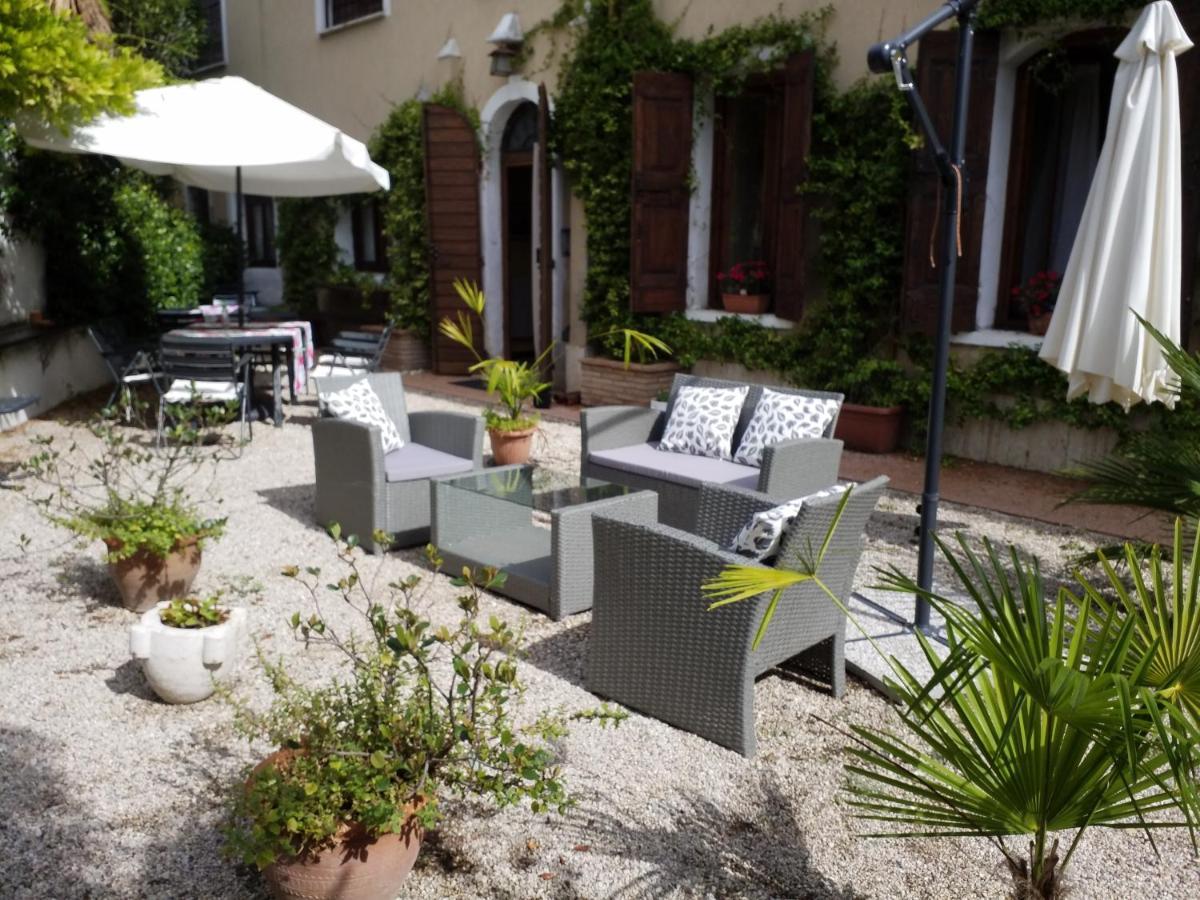 Residenza La Dimora Imperfetta Salionze Exterior foto